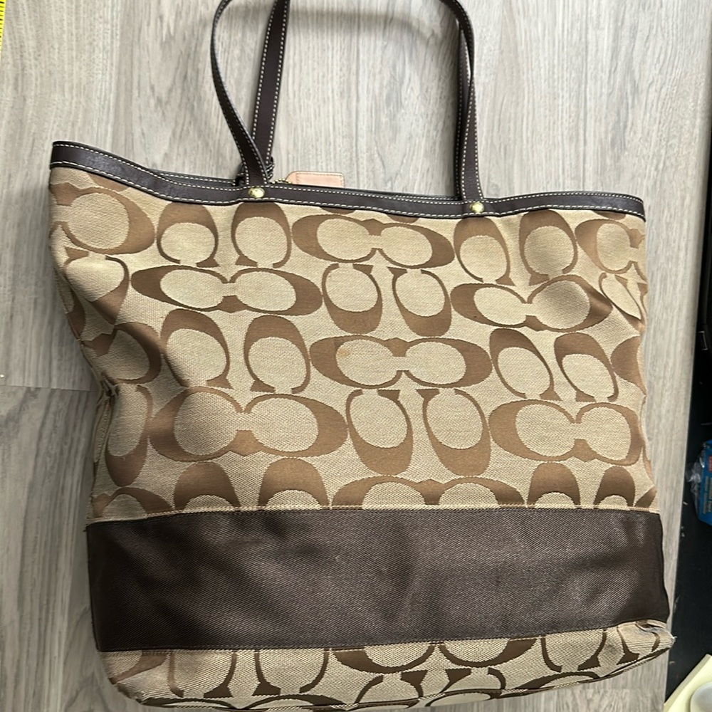 Coach tote